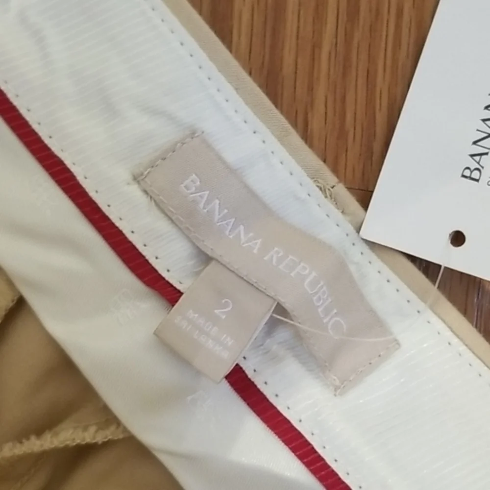 NWT banana republic shorts size 2‎